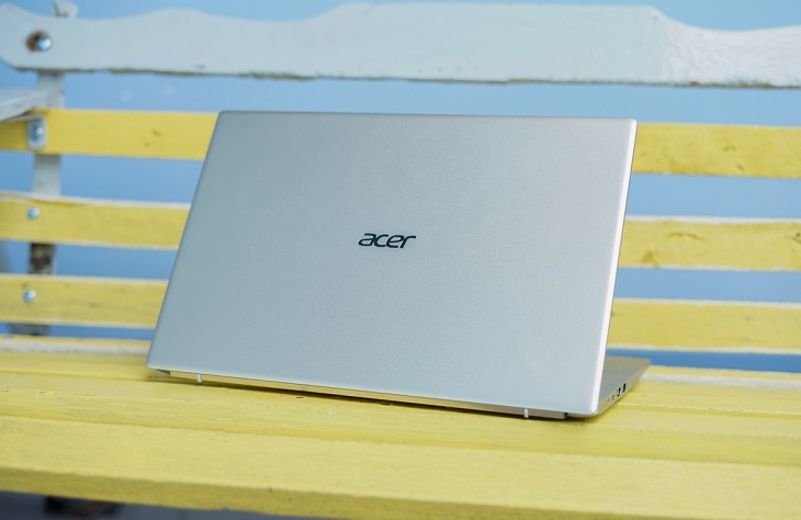 Laptop Acer Swift X